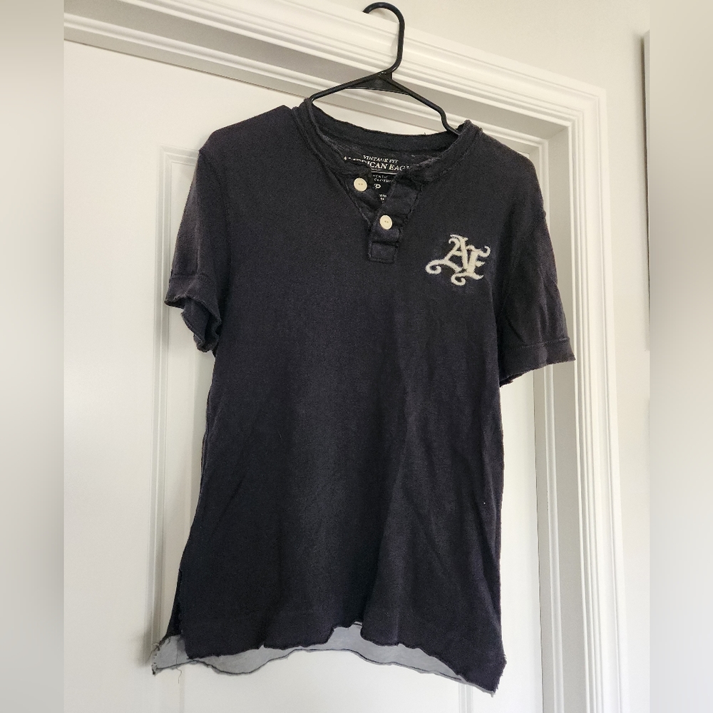 American Eagle Henley Shirt